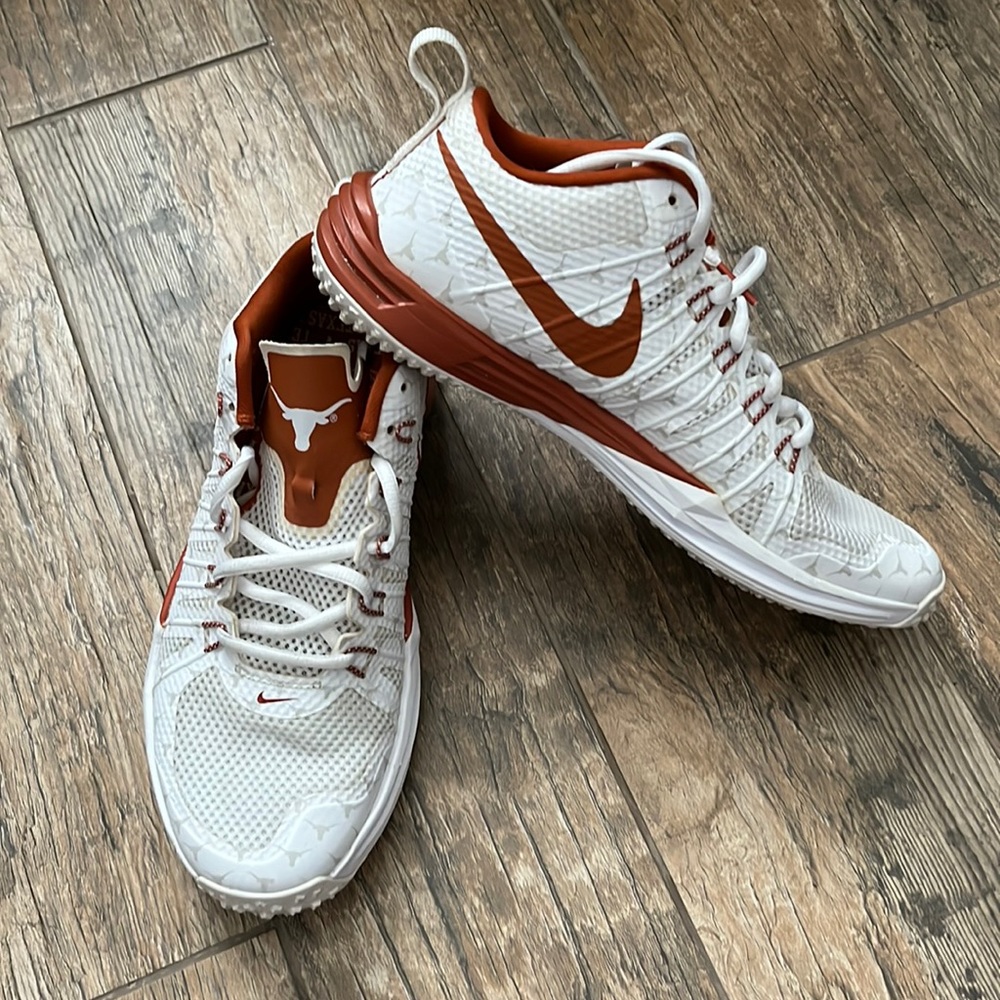 The Nike Lunar TR1 'Texas Longhorns' 2014 Edition